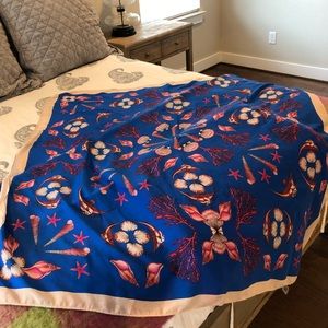 Antilope coral and shell scarf